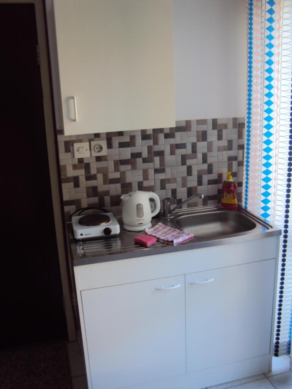 Guest House Morska Grota Povile Ngoại thất bức ảnh